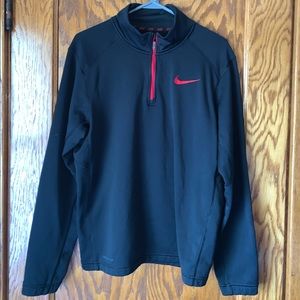 Nike Therma-Fit Quarter Zip!